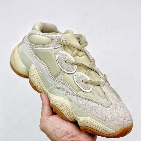 athletic yeezy 500